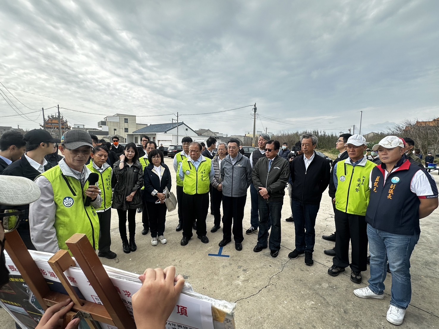 卓揆視察澎湖風櫃漁港建設