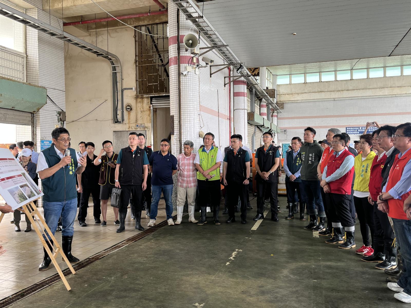 總統勘查將軍漁港颱風災損