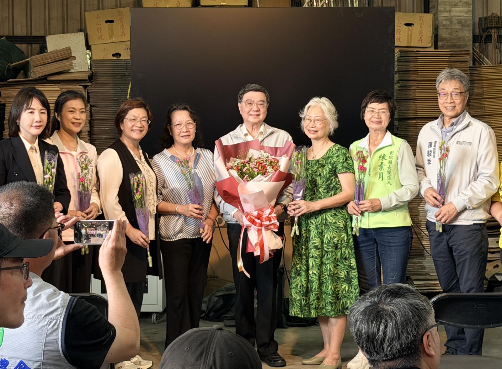 卓揆視察彰化花卉產區